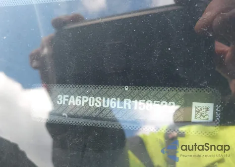 2020 Ford Fusion Plug-In Hybrid Titanium z USA, uszkodzony, nr VIN 3FA6P0SU6LR158522